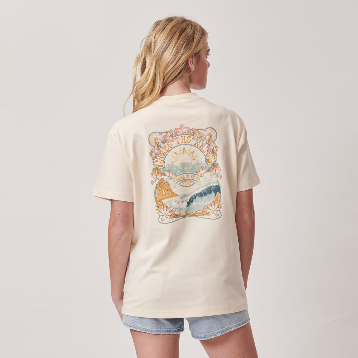 Women's Beach Vintage Tee