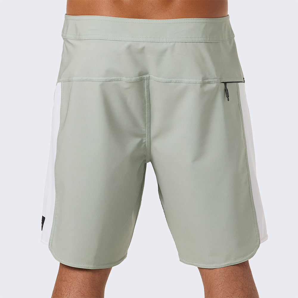 MENS HYPERFREAK TECH PANEL 18 INCH BOARDSHORT
